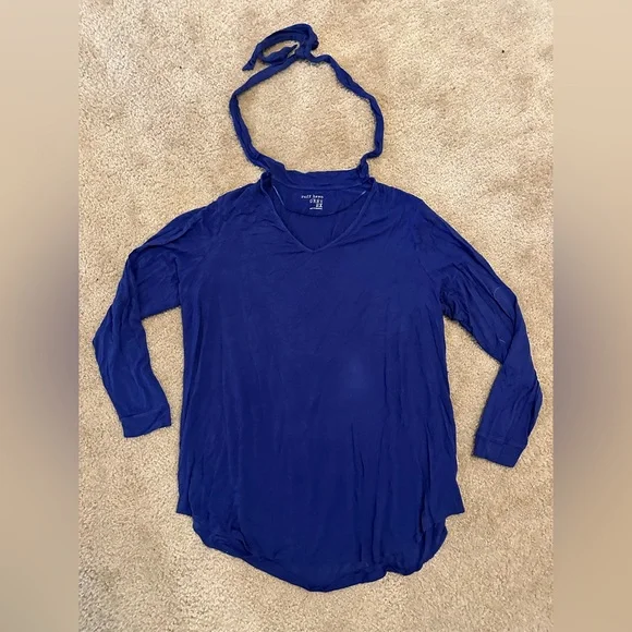 Tie Around The Neck - Long Sleeve - Picture 2 of 3